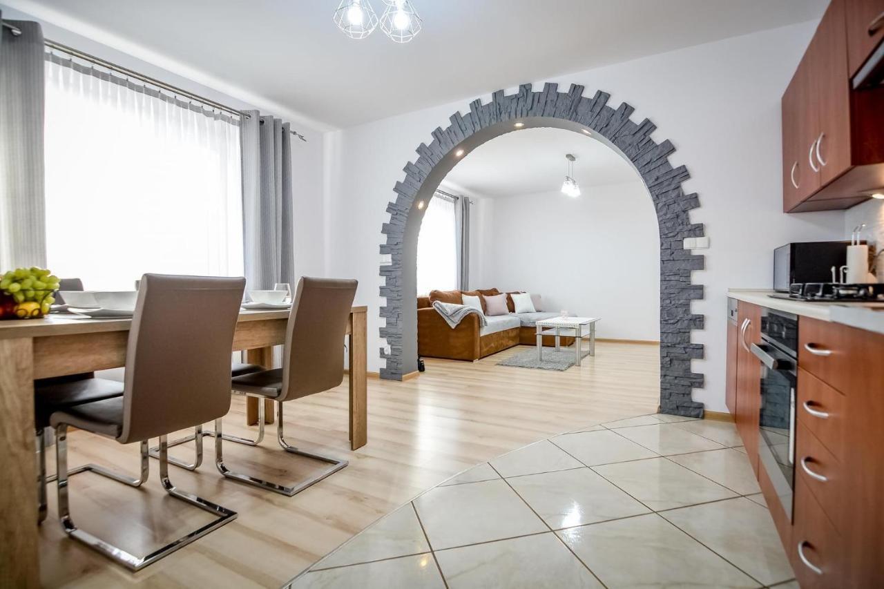 Apartamenty Przystanek Banska Banska Nizna Eksteriør bilde
